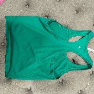 Lululemon tank size 8